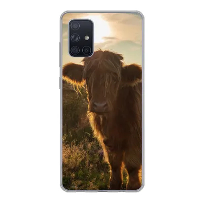 Produktbild von MuchoWow® Handyhülle Schutzhülle Hülle für Samsung Galaxy A51 5G Schottischer Highlander - Sonnenuntergang - Gras Silikon Softcase Handy Hülle - Abbildung