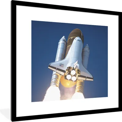 Produktbild von MuchoWow® Gerahmtes Poster Nahaufnahme des Starts einer Raumfähre 40x40 cm - Poster mit Schwarzem Bilderrahmen Wandposter Rahmen Foto Bilder - Poster - Plakat im Rahmen