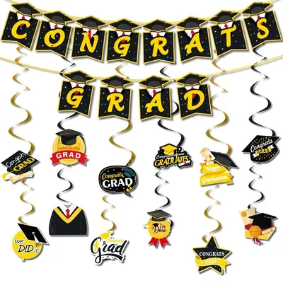 Image de Bannière festive pour la cérémonie de remise des diplômes, avec des décorations suspendues
