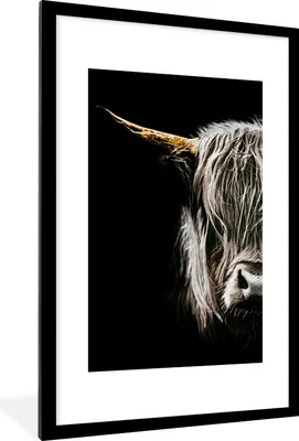 Produktbild von MuchoWow® Gerahmtes Poster Schottischer Highlander - Porträt - Hoorn 60x90 cm - Poster mit Schwarzem Bilderrahmen Wandposter Rahmen Foto Bilder - Dekoration - Wandposter Wohnzimmer - Hochwertig