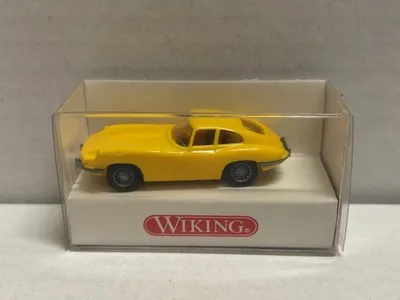 Produktbild von Wiking PKW Jaguar E-Type Coupé gelb 080301