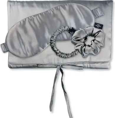 Produktbild von AILORIA TRAVEL SET HAIR - Tasche, Schlafmaske, Scrunchie S & Scrunchie M aus Seide GRAU