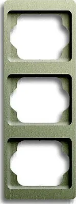 Zdjęcie produktu dla Ramka Busch-Jaeger 3-krotna 1733 KA-260 2CKA001754A4119