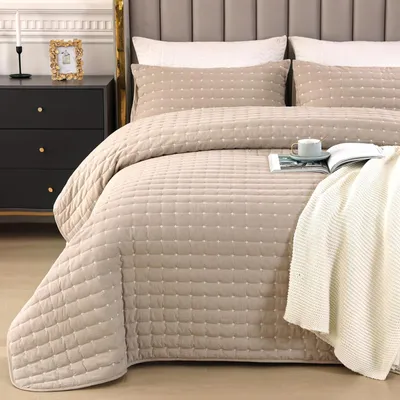 Produktbild von Bettüberwurf 220x240cm Khaki - 100% Baumwolle - Mit 2 Kissenbezügen