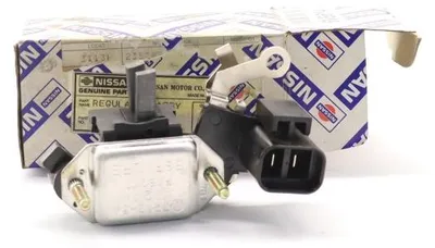 Image de Régulateur d'alternateur d'origine OE NISSAN 2352805E06