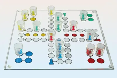 Produktbild von Saufspiel Trinkspiel Drinking Ludo Glas Brettspiel Würfelspiel Partyspiel