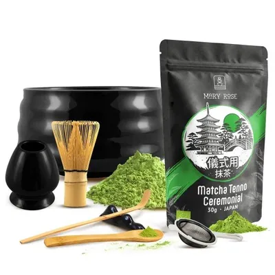Produktbild von Mary Rose - Matcha Tee Ceremonial Set Tenno 30g - Schwarze Keramik Schale Yoru 500ml Chasen Besen Furui Sieb - Japanische Teezeremonie