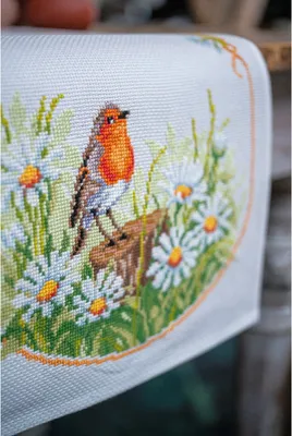 Obrázek produktu pro Vervaco sada křížkového stehu "Sedmikrásky a Robin", počítaný vzor, 32x84cm