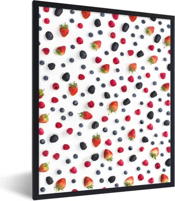 Produktbild von MuchoWow® Gerahmtes Poster Rote Früchte - Heidelbeere - Erdbeere 60x80 cm - Poster mit Schwarzem Bilderrahmen Wandposter Rahmen Foto Bilder - Premium - Wanddeko Wohnzimmer