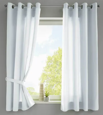 Produktbild von 2er Set Vorhänge Schal Ösen »Berlin« HxB 145x140 cm Weiß Blickdicht Microsatin Lichtdurchlässig Uni Matt, 20405N2