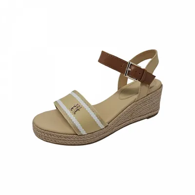 Image de Tommy Hilfiger Webbing Wedge Sandal Escarpins compensés Beige