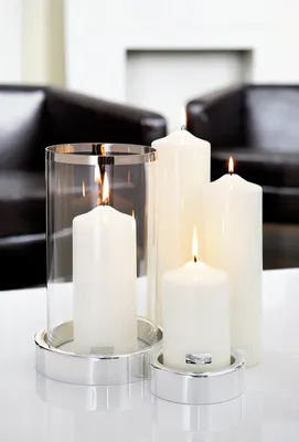 Produktbild von Fink CANDLE, gelackte Stumpenkerze, Paraffin, weiß, L. 8 cm, B. 8 cm, H. 25 cm, D. 8 cm Höhe: 25.00 cm Breite: 8.00 cm Tiefe: 8.00cm Durchmesser: 8.00 cm 123208
