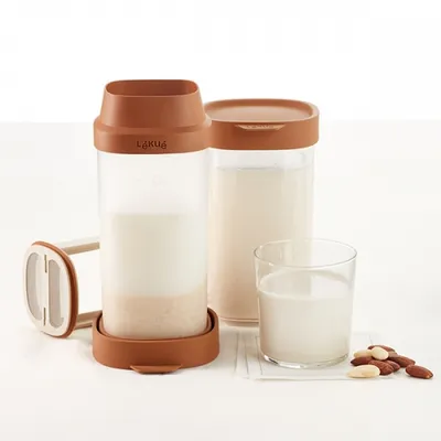 Produktbild von Gefäß für selbstgemachte Pflanzenmilch / Lekue