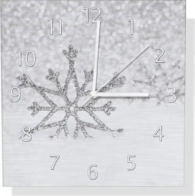 Produktbild von Wallario Design Wanduhr Silberne Schneeflocken aus Aluverbund, Größe 30 x 30 cm