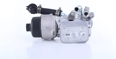 Produktbild von NISSENS 91340 Ölkühler Motoröl für FORD FOCUS III Turnier Kuga Mk2 (DM2) MONDEO IV Turnier (BA7) Focus II Schrägheck (DA, HCP, DP) S-MAX (WA6)
