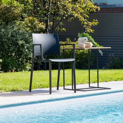 Produktbild von Gartenstuhl TERRA im 4er Set stapelbar, schwarz - Terassenstuhl aus UV-beständigem Kunststoff, leichter Stuhl für In- und Outdoor, Balkonstuhl aus Polypropylen