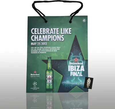 Produktbild von Heineken 10er-Set Champions League 2013 Edition Ibiza Final mit Stoffhenkel 10x Papiertüten ca. 30x24cm
