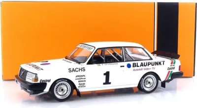 Obrázek produktu pro Volvo 240 Turbo #1 DTM Zolder Bergischer Löwe 1986 - 1:18 - IXO Models