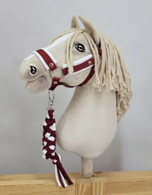 Produktbild von Hobby Horse Babybett A3 mit weißem Futter und silberfarbener Leine