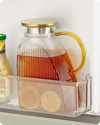 Produktbild von Baffect Karaffe Glas mit Deckel, 1.8L/63oz Kühlschrank Glaskanne mit Edelstahldeckel, Hoch Borosilikatglas Karaffe Krug für heiße oder kalte hausgemachte Getränke