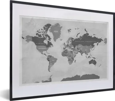 Produktbild von MuchoWow® Gerahmtes Poster Weltkarte - Vintage - Lila - Kind - Mädchen - Jungen 40x30 cm - Poster mit Schwarzem Bilderrahmen Wandposter Rahmen Foto Bilder - Bilderrahmen - Poster im Rahmen