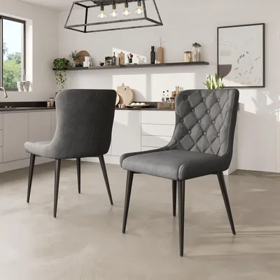 Image de Chaises de salle à manger Fortuna Lai avec dossier (2 pièces), chaise de cuisine avec revêtement en velours Chaise rembourrée en métal, chaise ergonomique, pieds de chaise noirs en fer, gris foncé