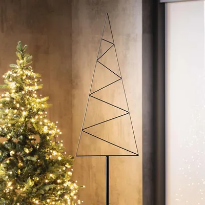 Produktbild von großer Gartenstecker "Tanne" aus Metall, schwarz, 180 cm hoch, Outdoor Weihnachtsbaum Alternative, Dekostecker, Gartendeko für Weihnachten
