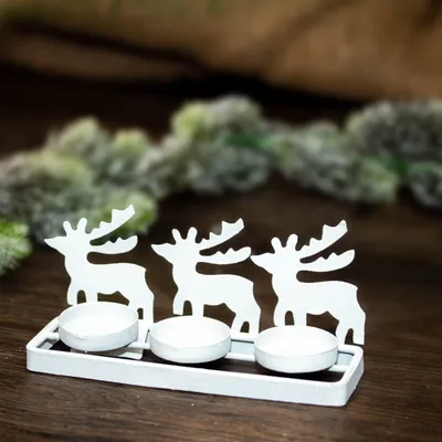 Produktbild von Teelichthalter Rentiere, Metall weiß lackiert, Weihnachtsdeko