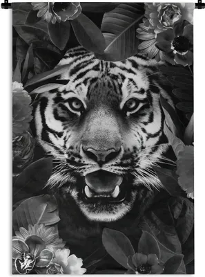 Produktbild von MuchoWow® Wandteppich Wandbehang Tiger zwischen den Blumen - schwarz und weiß 60x90 cm Tapisserie Dekoration Wandtuch - Foto-Teppich - Abwaschbar