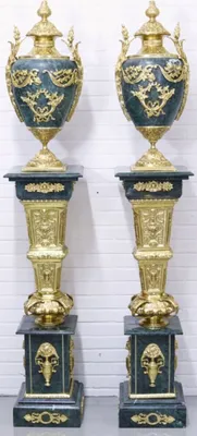 Produktbild von Casa Padrino Barock Vasen mit Marmor Säulen Set Blau / Gold 30 x 30 x H. 180 cm - Edel & Prunkvoll