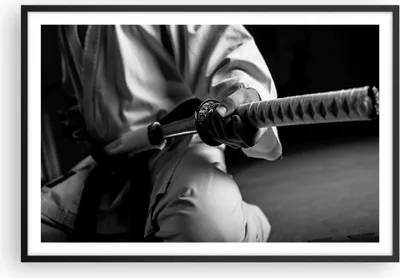 Produktbild von Gerahmtes Poster - Schwarzer Rahmen - Samurai-Schwert - 91,5x61 cm - Wand Bild - Wanddeko - Wandbilder - Kunstposter - Wandposter - Bilderrahmen - Bilder - Kunstdruck - Wandbild - P2BAA91x61-3746