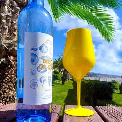 Produktbild von Doimoflair Weingläser aus Kunststoff bruchsicher Weinbecher Sektgläser Plastik Gelb 47 cl.