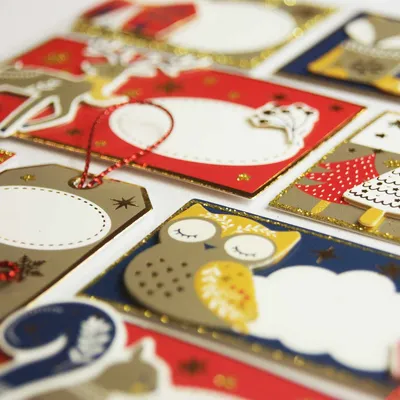 Produktbild von 8 selbstklebende Geschenkanhänger - Weihnachtswald