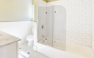 Immagine prodotto di Jayseuw cabina doccia 120x140cm schermo pieghevole per vasca da bagno Attacco per vasca da bagno Schermo doccia pulito in vetro NANO Easy Clean da 6 mm