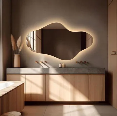 Productafbeelding van Asymmetrische spiegel met LED-verlichting voor badkamer - 34 x 60 cm