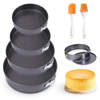 Backset: 4 runde Springformen 18–24 cm + 2 Silikonaccessoires