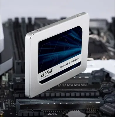 Immagine prodotto di Crucial CT2000MX500SSD1 Crucial MX500 SSD 2,5  2TB