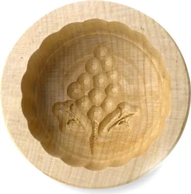 Produktbild von Butterform rund 125 g, aus Ahornholz, 9 cm, Motiv Weintraube