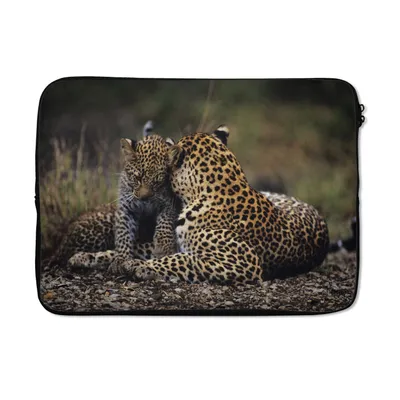 Produktbild von MuchoWow® Laptop Hülle 14 ZollKnuddelige Panther Laptoptasche - Laptoptasche - Stoßsicher - Schutzhaube