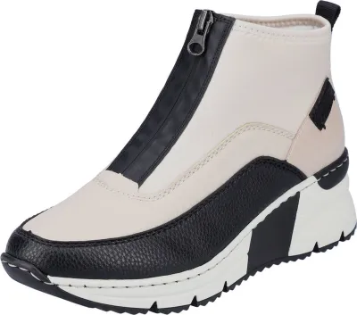 A single shoe is shown against a white background.