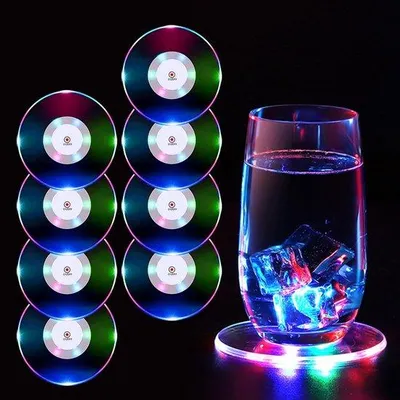 Produktbild von Farbige LED-Untersetzer Set von 8, wasserdicht, runde Acryl-Untersteller
