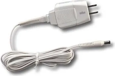 Produktbild von Braun Epilierer Zubehör - Smart Plug für Epilierer mit Kabel, IPX4 - weiß