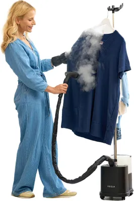 Produktbild von Fridja f1600 Gewerbe-Dampfbügelstation – 2200 W Profi-Kleiderdampfer, 2 Dampfstufen, 4 L Tank, für alle Stoffe, Matt Schwarz