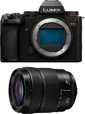 Image de PANASONIC Hybride Lumix S5 MARK II + Objectif 28-200 f/4.0-7.1