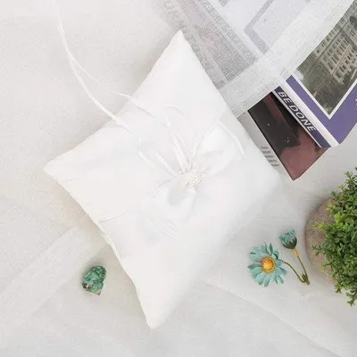 Image de Décoration pour fiançailles - Blanc - 15x15 cm - Coussin de mariage - Cadeau d'amour