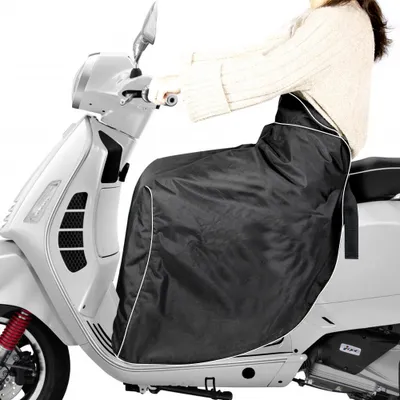 Produktbild von BLANCC Beinschutz für alle Motorroller | Rollerdecke Winter | Regenschutz / Nässeschutz für Roller | Abdeckplane universelle Größe | Schwarz