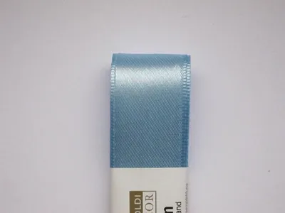 Produktbild von STOFF- BAND Doppelsatin farbig GOLDINA 25 mm/3m HELLBLAU