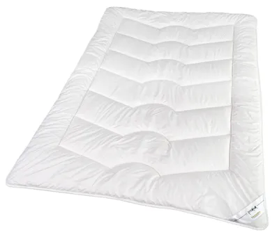 Produktbild von Traumschloss Premium Faserbettdecke warm 200 x 200 cm Maximum an Volumen, Anschmiegsambarkeit und Feuchtigkeitsmanagement