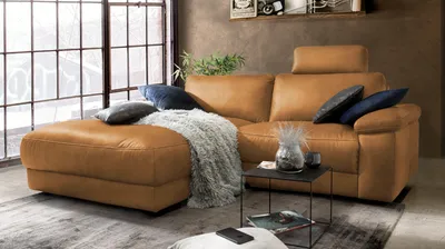 Produktbild von KAWOLA Sofa LOLA Ecksofa Stoff cognac mit motorischer Relaxfunktion Recamiere links