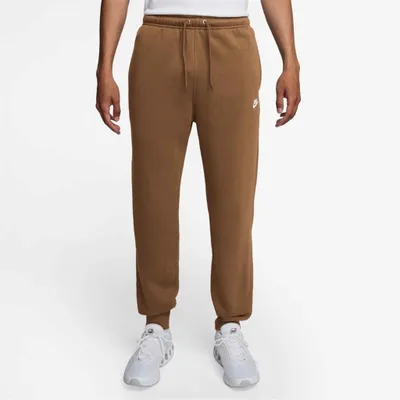 Produktbild von Nike Sportswear Club Herren-Jogger Ale Brown/White Ale Brown/White M